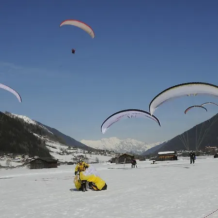 Haus Elisabeth Bed and Breakfast Neustift im Stubaital