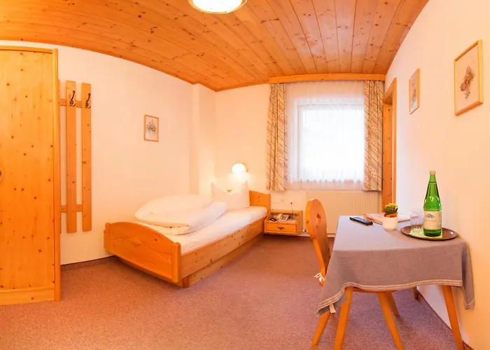Haus Elisabeth Bed & Breakfast Neustift im Stubaital