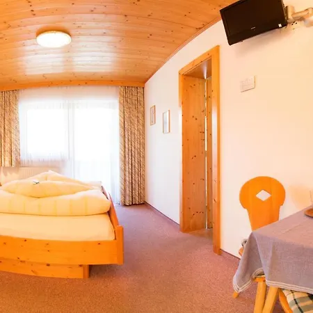 Oda ve Kahvaltı Haus Elisabeth 3*